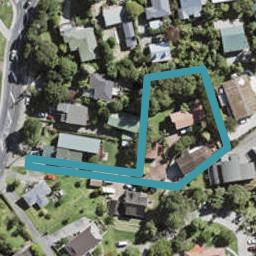 1/42 Atkinson Road, Titirangi, Waitakere