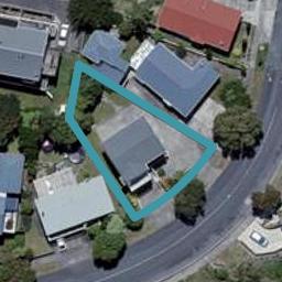 15 Akaroa Drive, Maupuia, Wellington