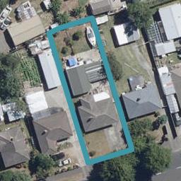 77 Holland Road, Fairfield, Hamilton