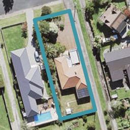 32 Cliff View Drive, Green Bay, Auckland