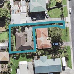 9A Cleve Road, Green Bay, Auckland