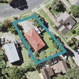 35 Oaktree Avenue, Browns Bay, Auckland