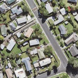 82 Lauderdale Road, Birkdale, Auckland