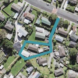 2/24 Kelman Road, Kelston, Auckland
