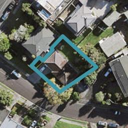 8A Commodore Drive, Lynfield, Auckland