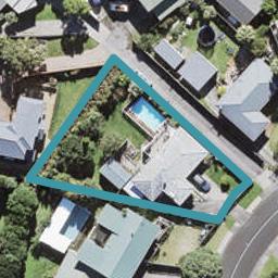 15 Lantana Road, Green Bay, Auckland