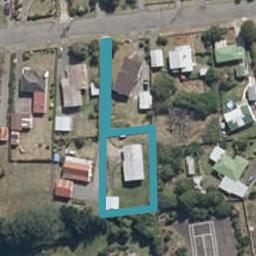 21A Flower Street, Bulls
