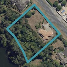 1885 River Road, Flagstaff, Hamilton