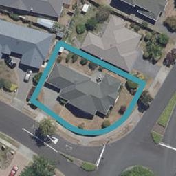 2 Montrose Crescent, Huntington, Hamilton