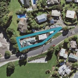 1/9 Council Terrace, Northcote Point, Auckland
