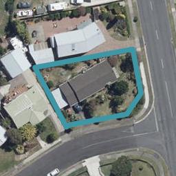 15 Deanwell Avenue, Deanwell, Hamilton