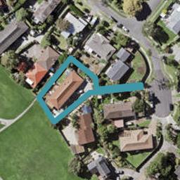 2/28 Birman Close, Half Moon Bay, Auckland
