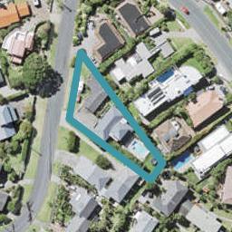 2/2 Kowhai Road, Campbells Bay, Auckland