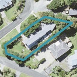 33 Kendale Drive, Leigh, Leigh