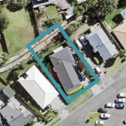 26 Taupiko Place, Green Bay, Auckland