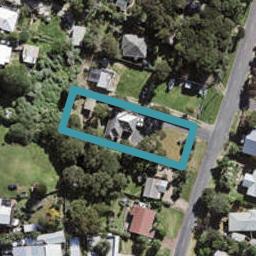 8 Sea View Road, Ostend, Waiheke Island