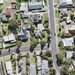 1A Cliff View Drive, Green Bay, Auckland