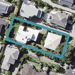 2/32 Ocean View Road, Milford, Auckland