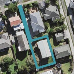 20A Roberts Road, Glenfield, Auckland