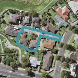 2/8 Lochend Place, Highland Park, Auckland
