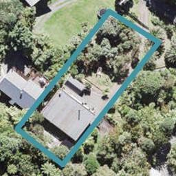 22 Raroa Terrace, Waiatarua, Auckland