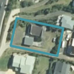 13 Long Street, Raglan