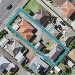 2/26 Shakespeare Road, Milford, Auckland