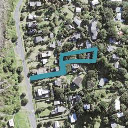 115 Marine Parade North, Piha