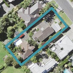 1/22 Bournemouth Terrace, Murrays Bay, Auckland