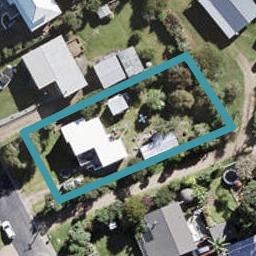 11 Esslin Road, Surfdale, Waiheke Island