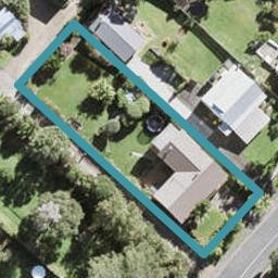 39 Okura River Road, Albany