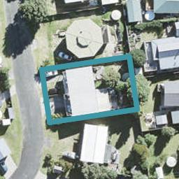 2/10 Pioneer Crescent, Omaha, Auckland