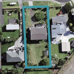 29 Crispe Road, Clarks Beach, Clarks Beach