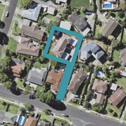 2/14A Kurnell Drive, Botany Downs, Auckland