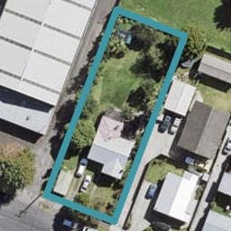 15 Keeling Road, Henderson, Auckland
