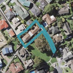 1/35 Voltaire Court, Botany Downs, Auckland