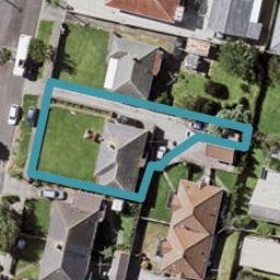 18 Holland Avenue, Point England, Auckland