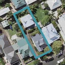 2/10 Patuone Avenue, Devonport, Auckland