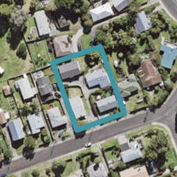 2/25 Levesque Street, Birkdale, Auckland