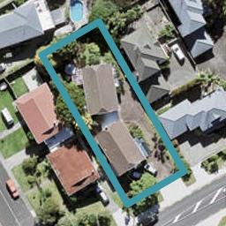 2/5 Glamorgan Drive, Torbay, Auckland