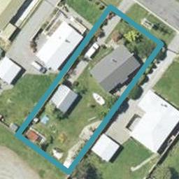 8 Schwass Street, Seddon