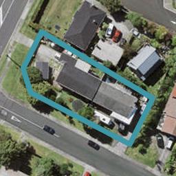 2/2 Lavery Place, Sunnynook, Auckland