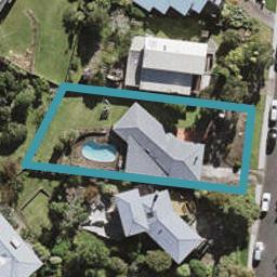 42 Potter Avenue, Northcote, Auckland