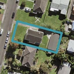 6 Dudding Avenue, Northcote, Auckland
