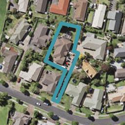 11 Frank Nobilo Drive, Golflands, Auckland