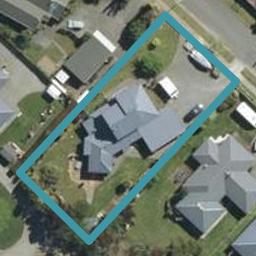4 Temple Mews, Renwick