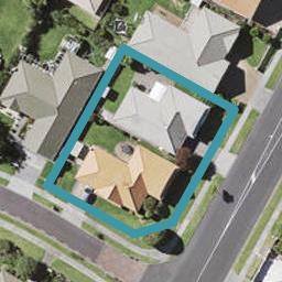 1/1 Amadeus Place, Northpark, Auckland
