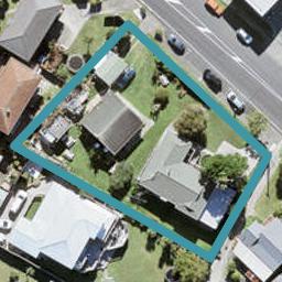 2/1008 Beach Road, Torbay, Auckland
