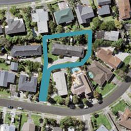 2/13 Fielding Crescent, Farm Cove, Auckland