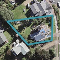 12 Miami Avenue, Surfdale, Waiheke Island